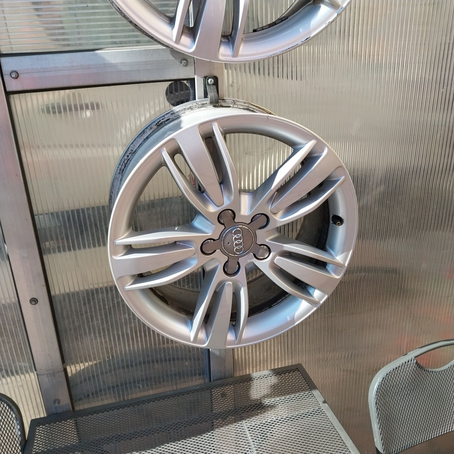 Oryginalne Felgi Aluminiowe Audi R17 5x112 7J ET 43