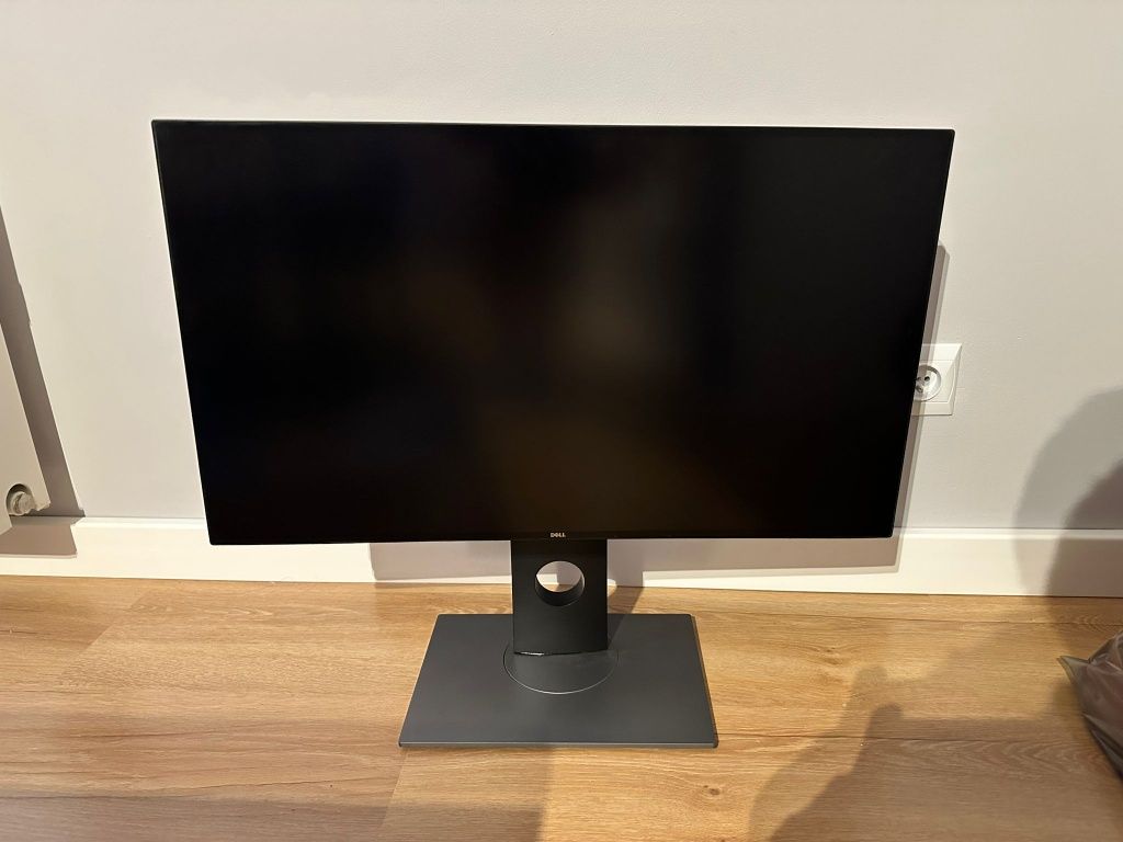 Monitor 2K DELL U2717D
