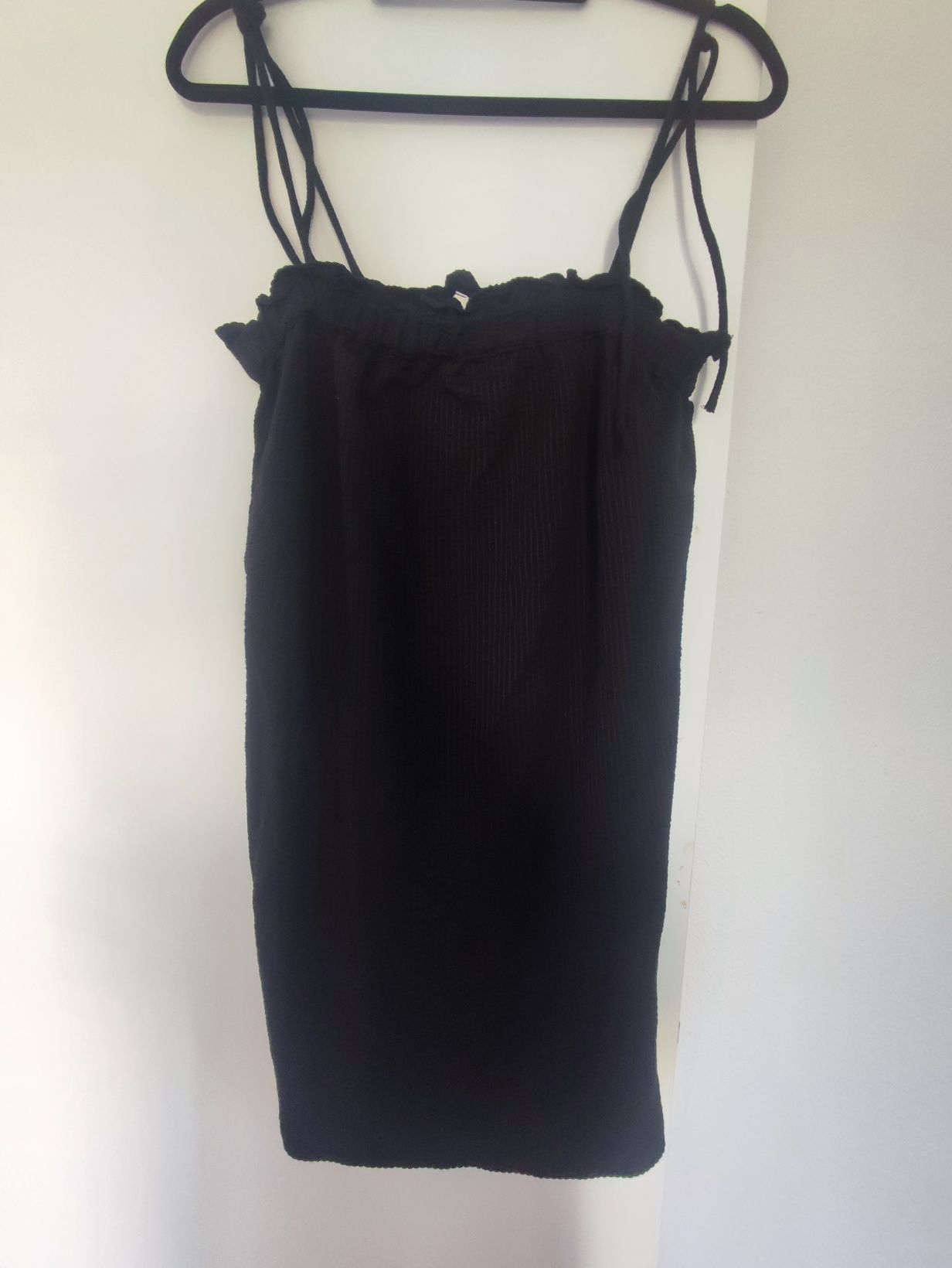 Vestido alças preto H&M