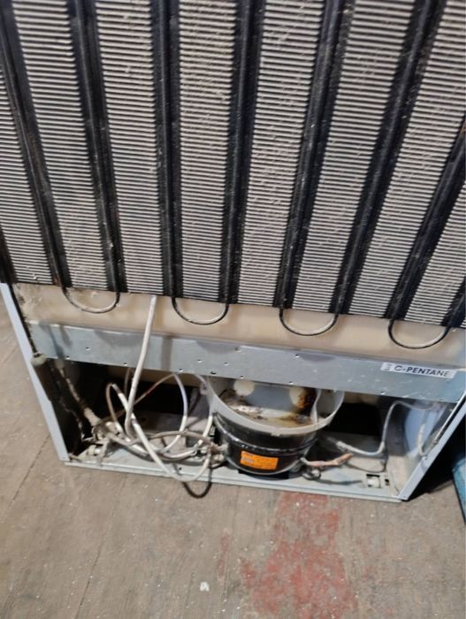 Продається холодильник