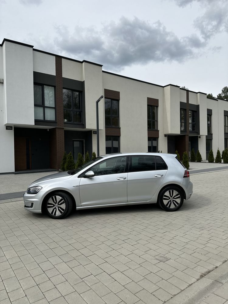 Продається VW E-Golf 2014