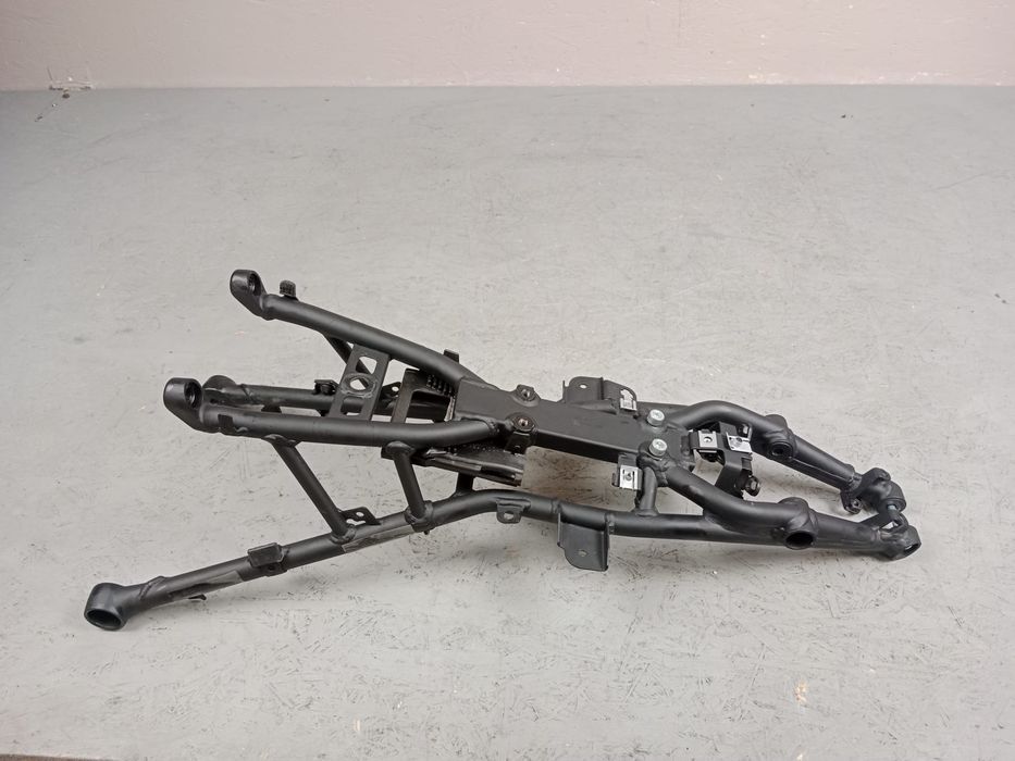 Ducati Streetfighter V2 Stelaż Tylny Rama Tył Idealne 2023