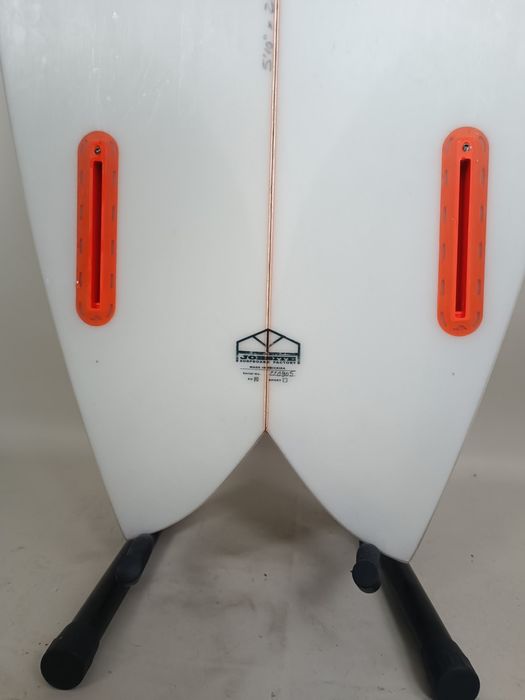 Prancha de Surf - Onboard Twin fin 5'10'' | 34.6 L