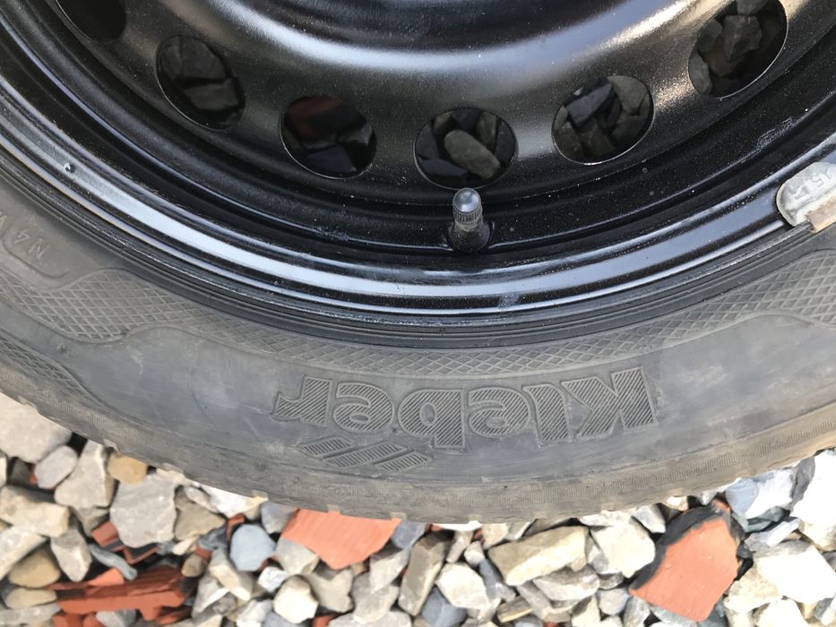 Продам диски з ризиною r16 Форд