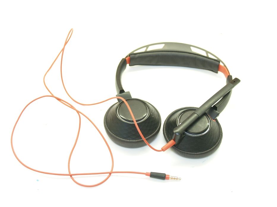 Навушники Plantronics Poly BlackWire C5220 2шт за ціною одних