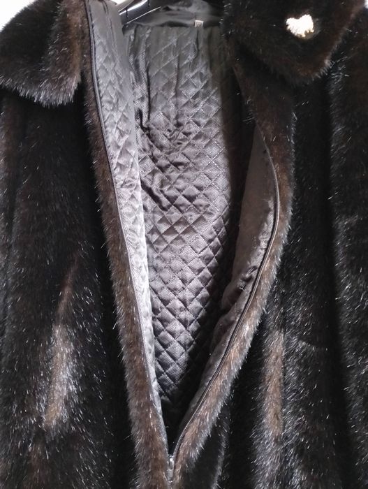 Штучна шуба під норку