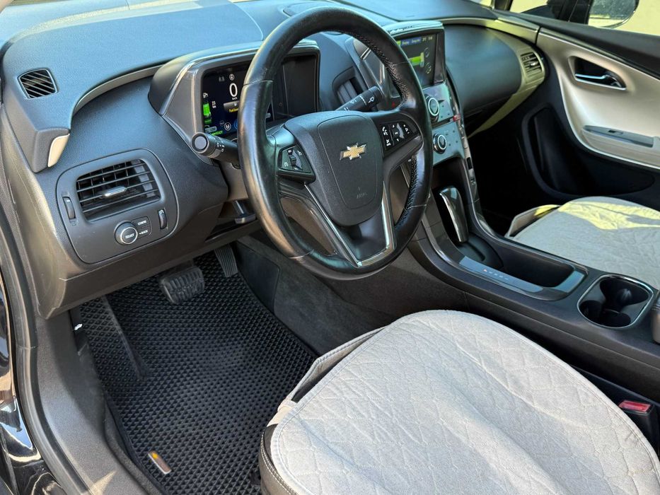 Chevrolet Volt 2012 відмінний стан