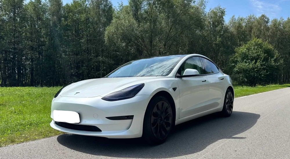 Tesla Model 3 Long Range