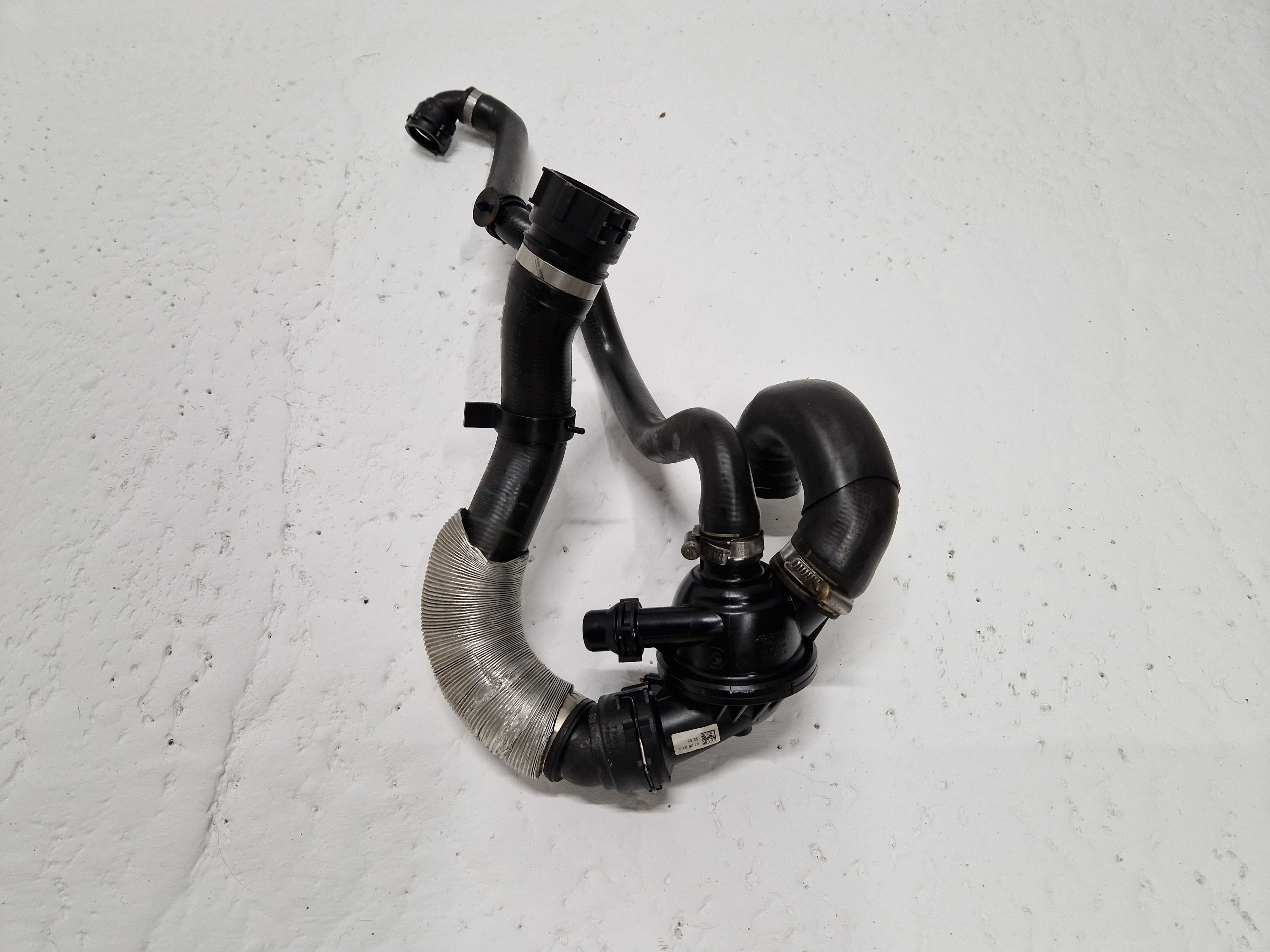 Termostat Obudowa Węże Wody Jak NOWE! BMW E87 LIFT E90 N43 1.6i 2.0i