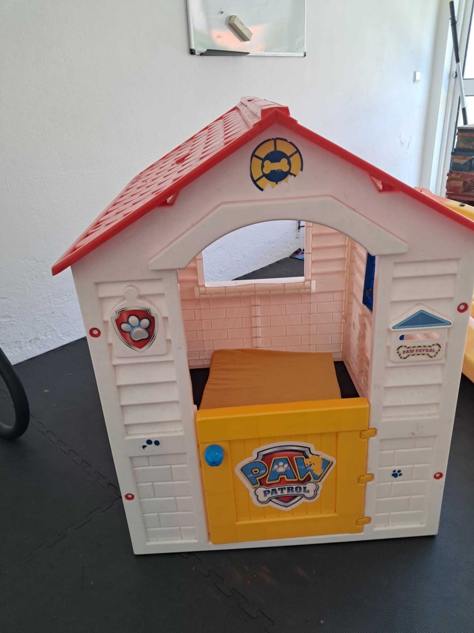 Casa brincar Patrulha Pata em bom estado.
