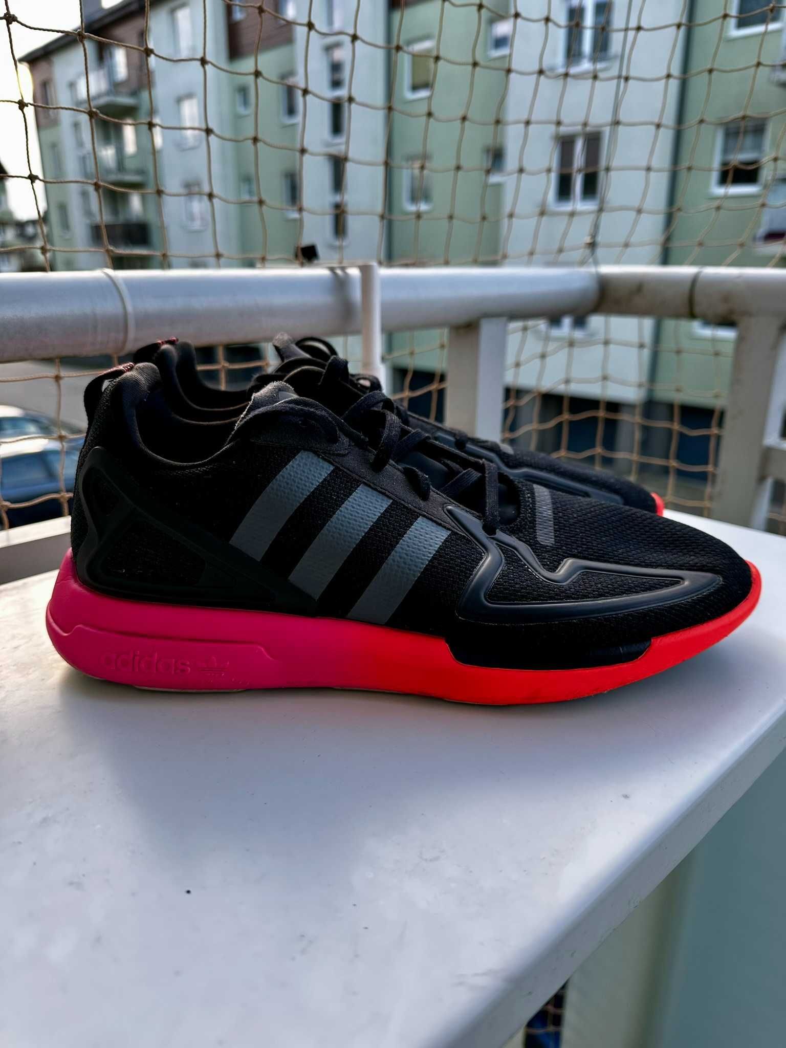 Buty Adidas ZX 2K Flux 45 1/3