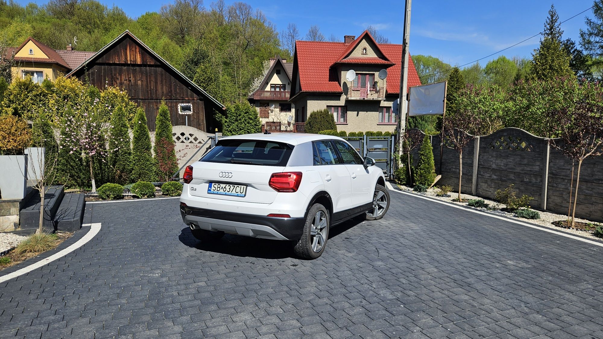Audi Q2 1.6 TDI S tronic baaardzo niski przebieg