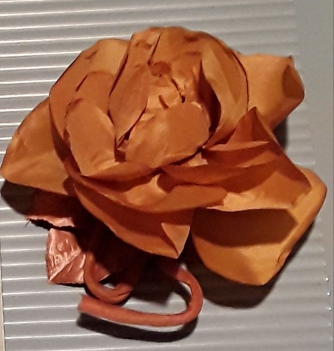Alfinetes / Pregadeiras formato flor