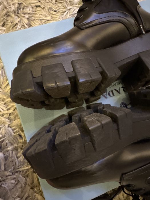 Ботинки зима  Prada milano