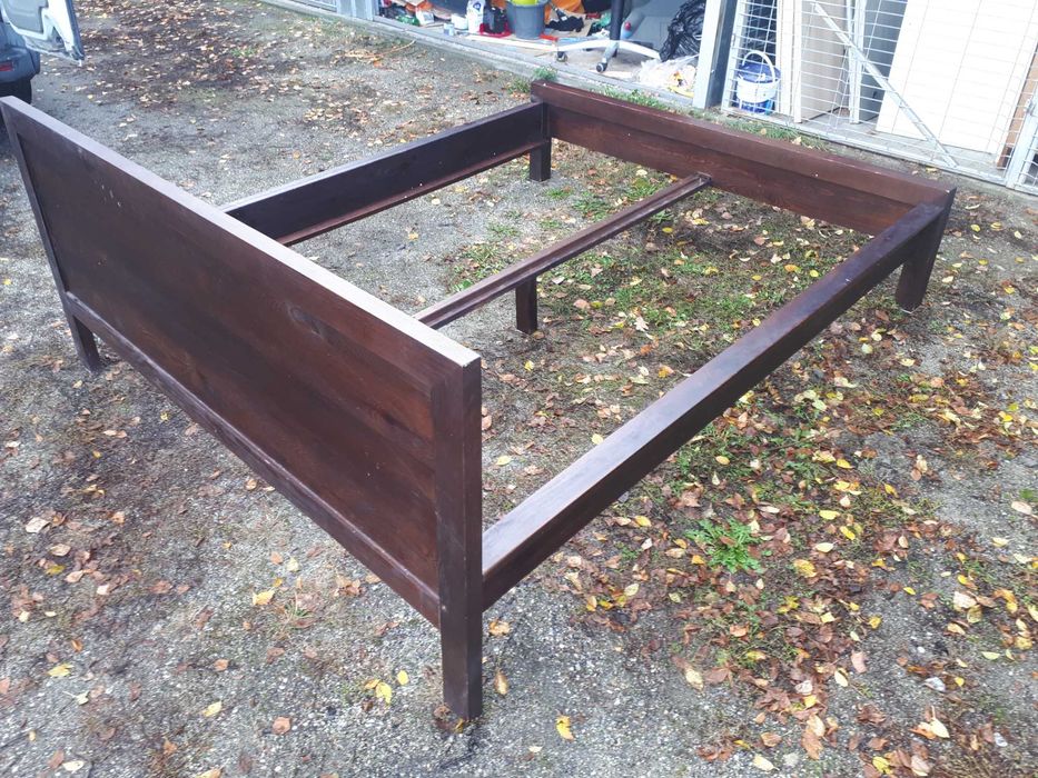 Lozko drewniane proste dwuosobowe sypialnia bejcowane sosnowe