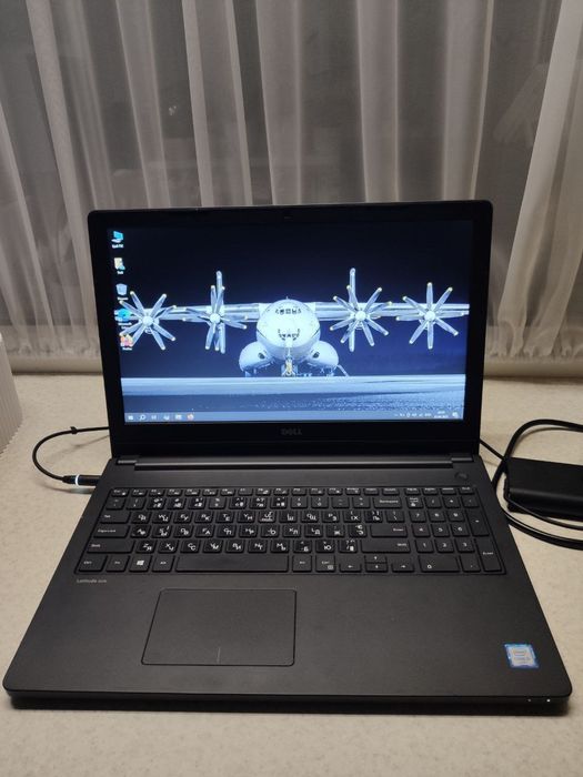 Ноутбук Dell Latitude 3570 i5-6200 2,7Ггц DDR4 8Gb
