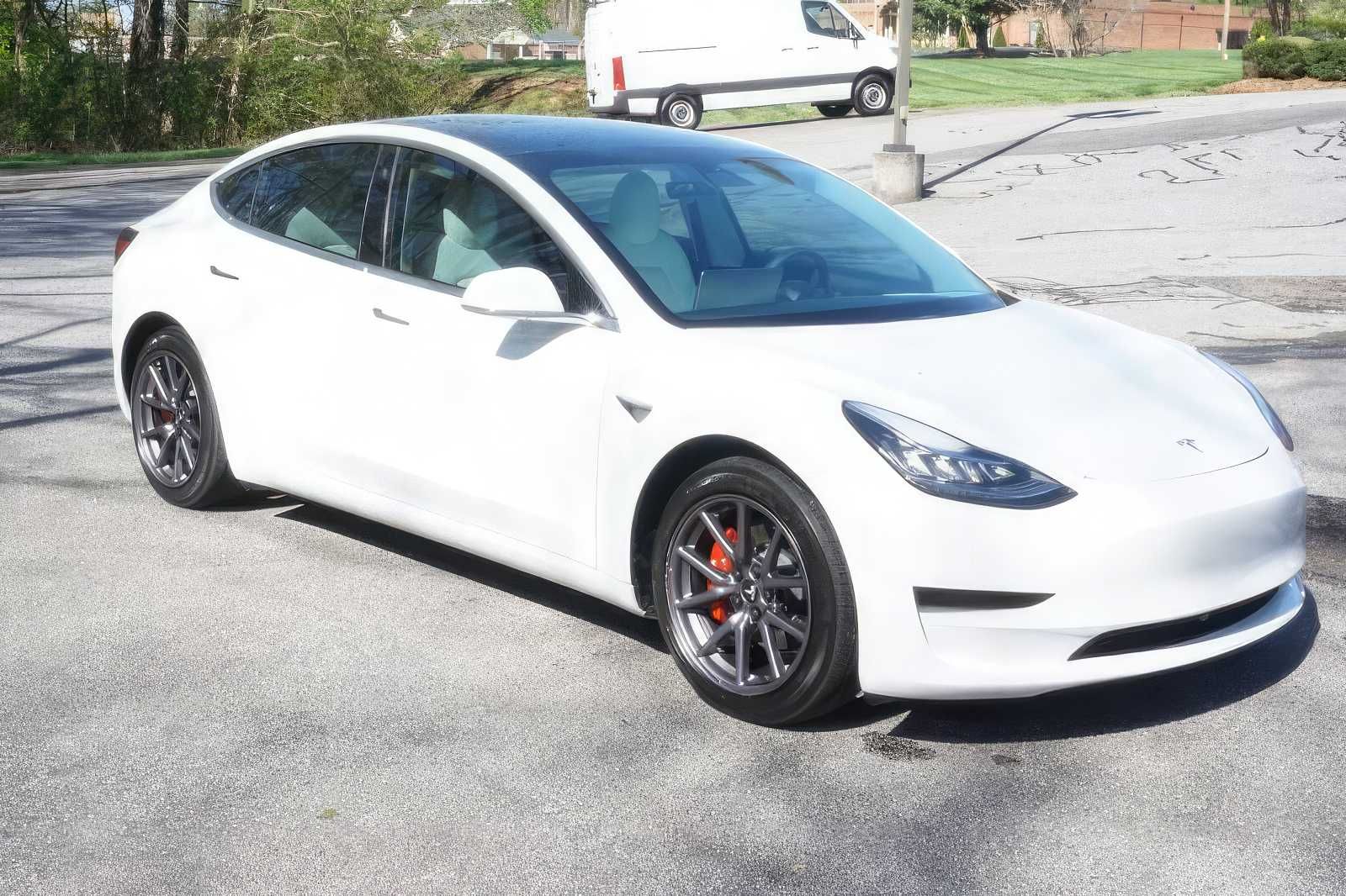 2020 Tesla Model 3 Long Range