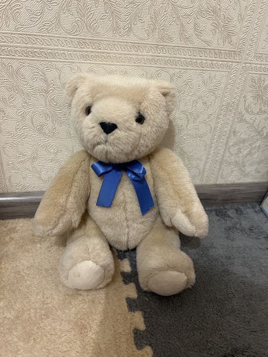 Іграшка ведмедик