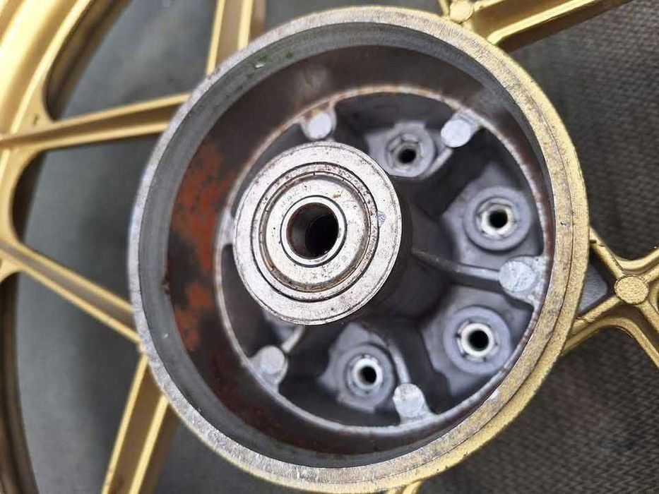 Jante trás Casal Boss.
Nova Stock Antigo.
Para venda!!