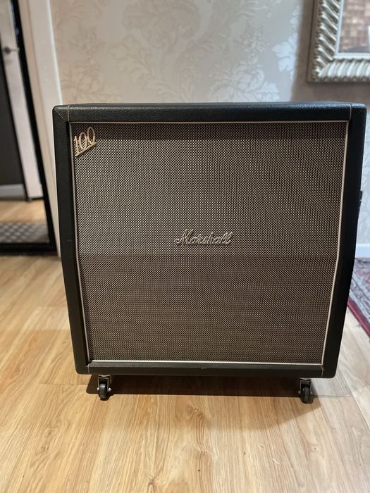 Coluna Marshall MR1960AHW - Como NOVA sem qualquer risco ou dano