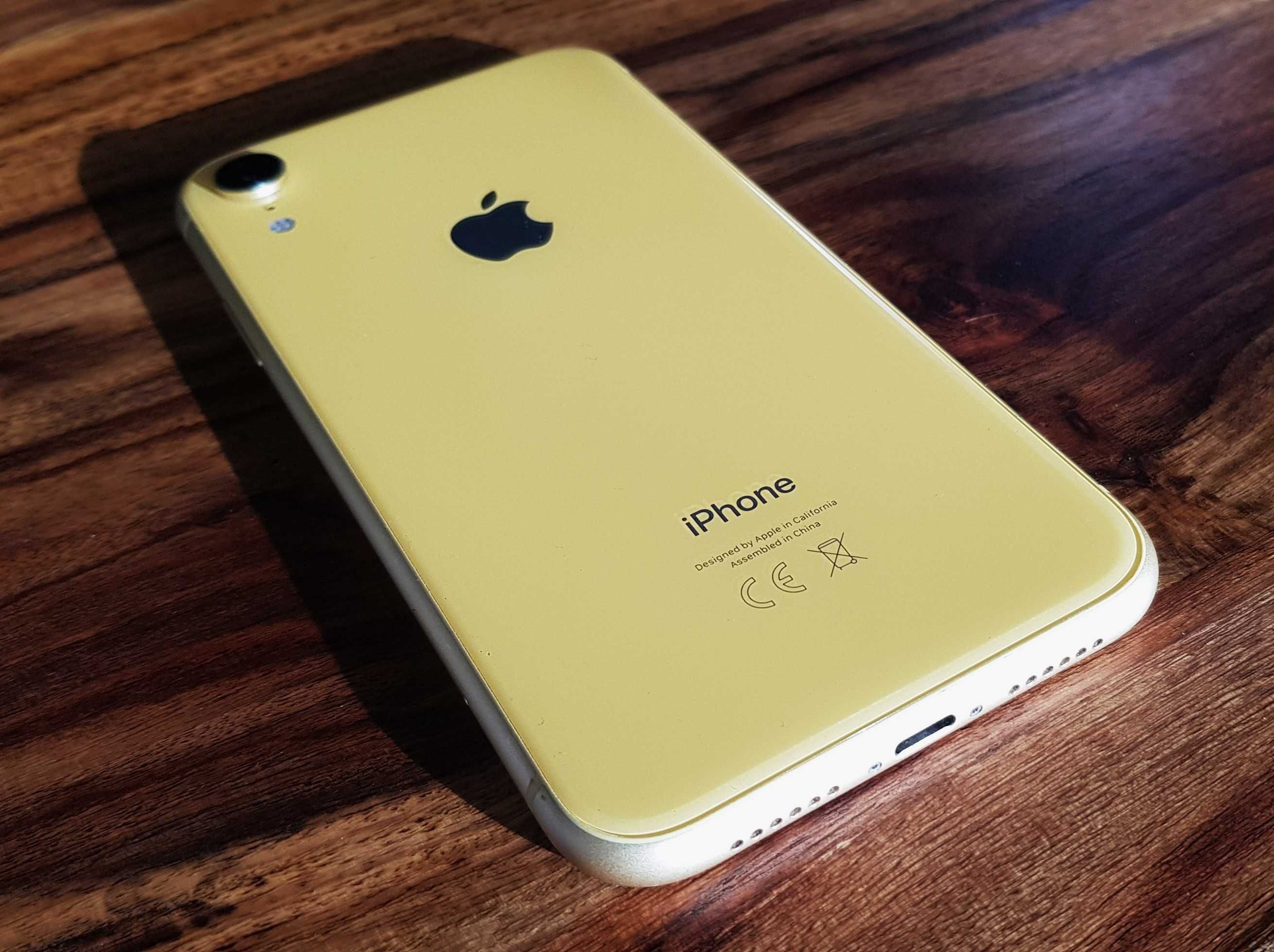 „iPhone XR” Apple 64 GB YELLOW – piękny, jak nowy!