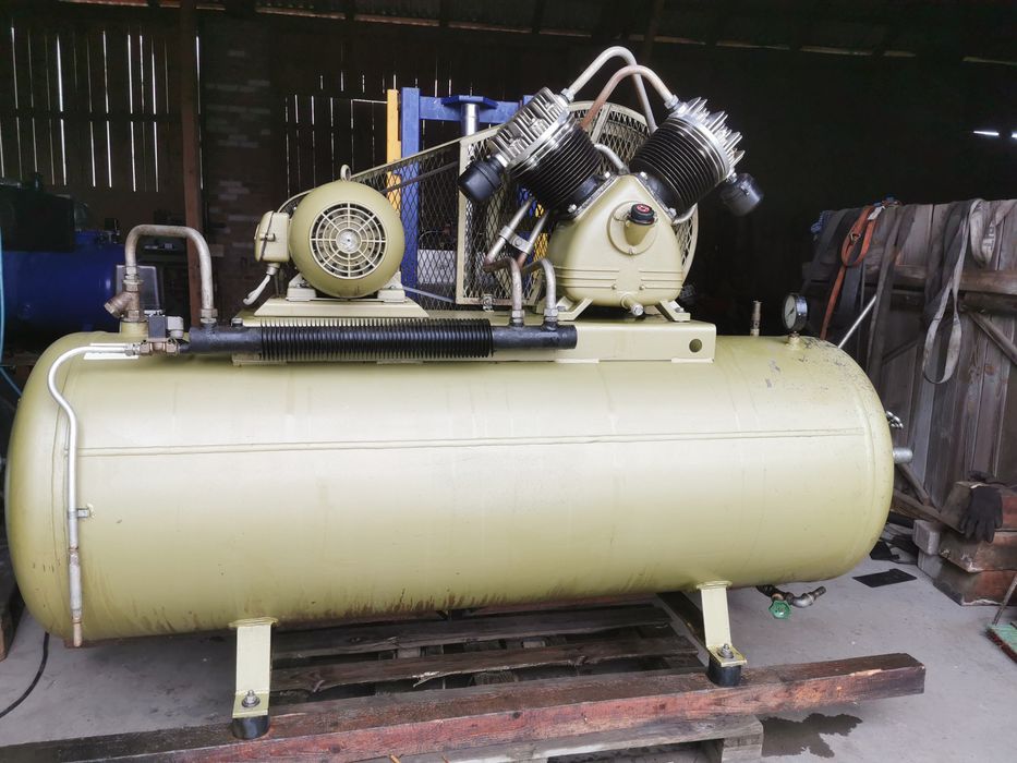 Kompresor, sprężarka, 750l.