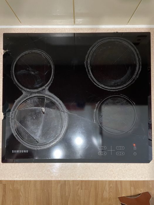 Варильна поверхня електрична Samsung NZ64T3506AK на запчастини