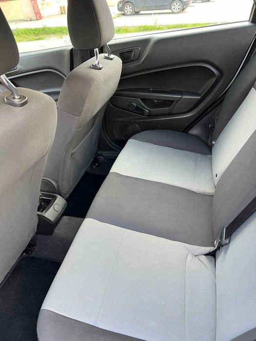 Ford Fiesta 2019 року, 1,6 л, газ-бензин