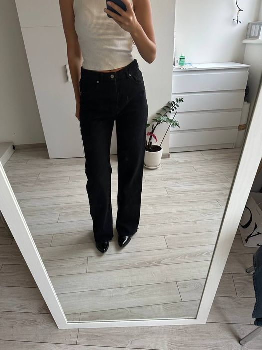 Базові джинси кльош house wideleg