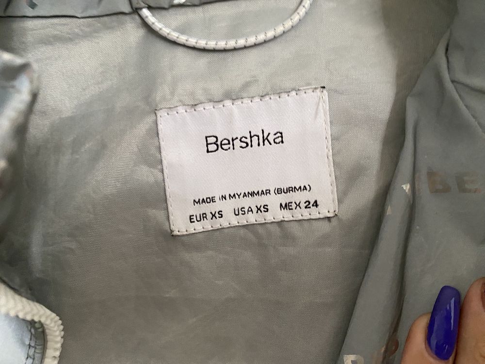 ветровка bershka світлоотражающа xs