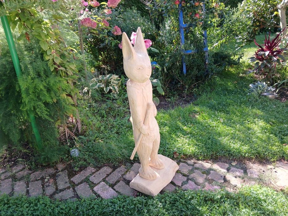 Zając z drewna brzoza