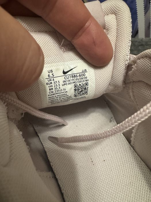 Кросівки жіночі Nike Air Max Verona 37,5(23,5см) оригінал