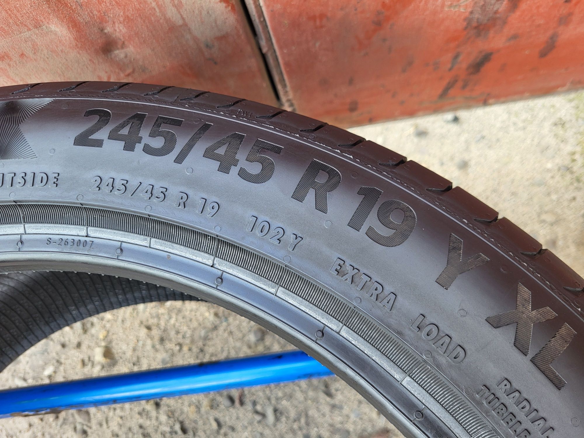 245/45/19 R19 Continental PremiumContact 6 4шт ціна за 1шт шини 7.5мм
