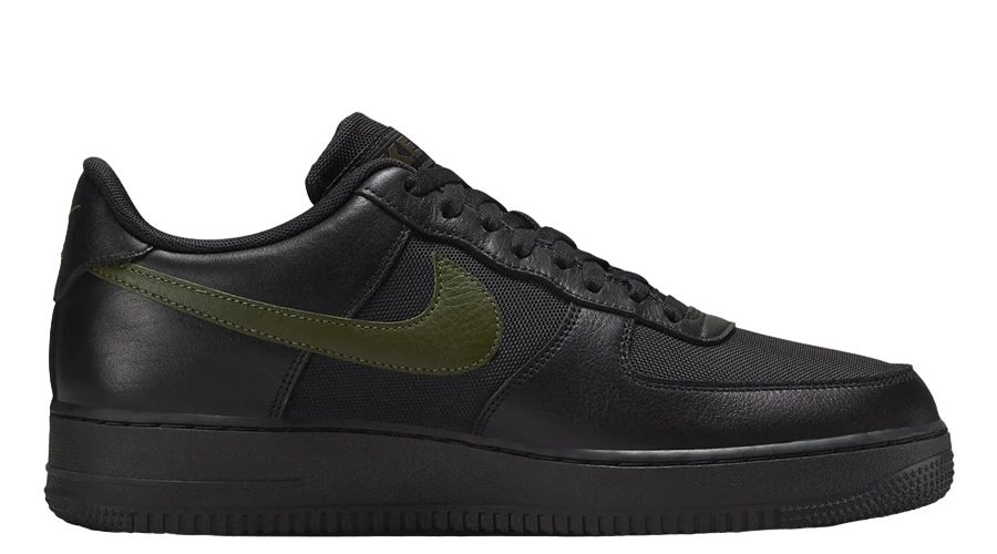 Оригінальні чоловічі кросівки Nike Air Force