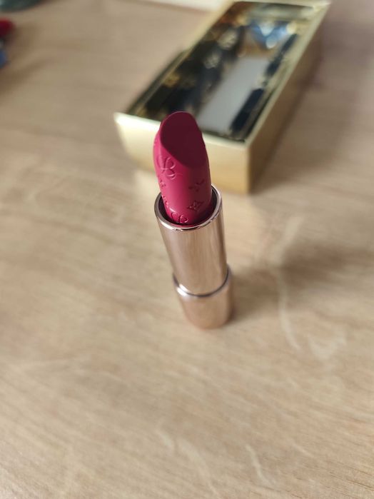 Pomadka szminka 05 ultra matte lipstick ourbella
