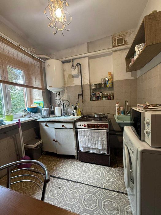 Продаж 2 кім. квартири по вул. Скорини. Ценгла. Є дозвіл на ІО