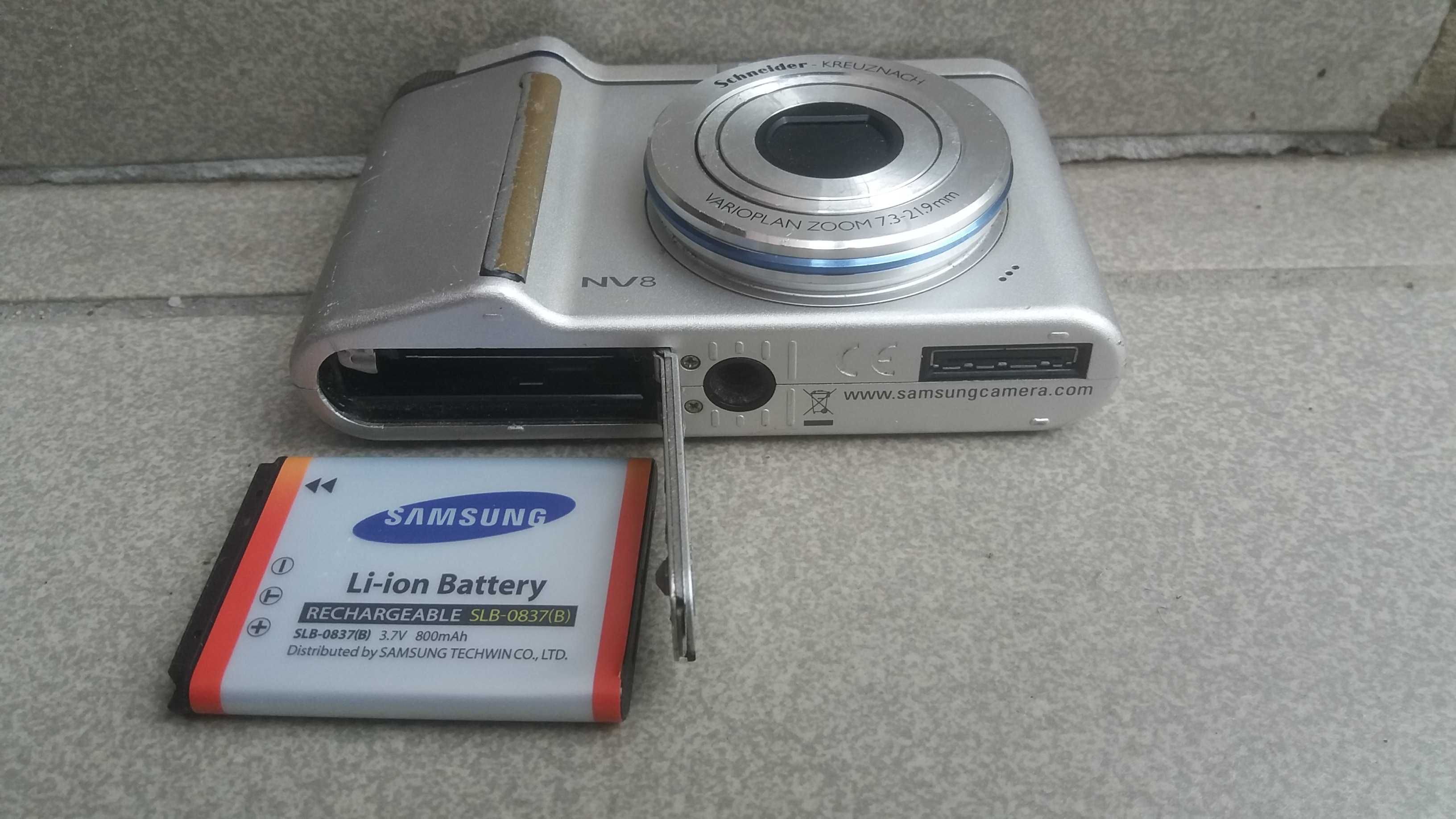 Aparat foto.  SAMSUNG  NV8  , made in Samsung