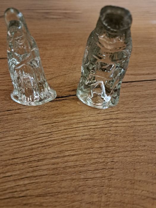 Figurki szklane do szopki świątecznej