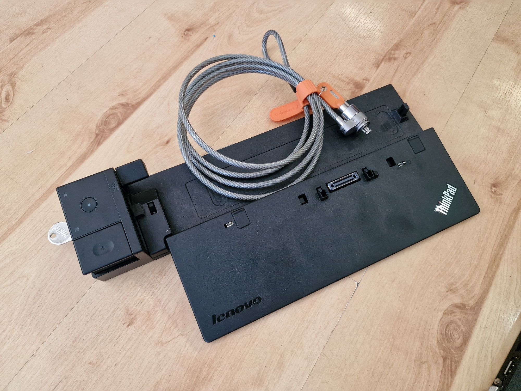 Stacja dokująca Lenovo 40A10135EU