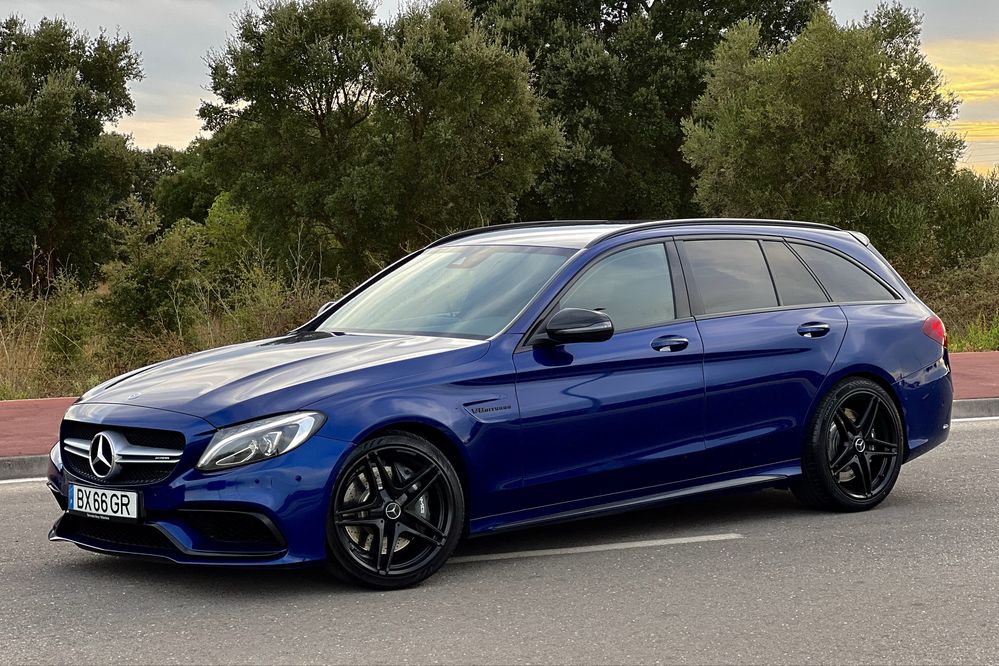 Mercedes-benz C63 AMG 4.0 V8 Bi-turbo de 476cv