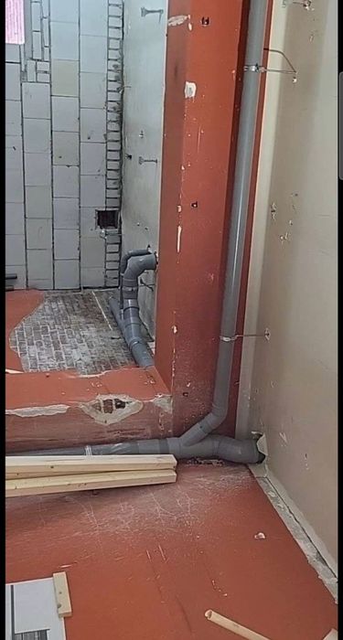 Hydraulik, Instalację sanitarne wewnętrzne oraz zewnętrzne