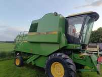 Kombajn zbożowy John Deere 1072 nie 1075