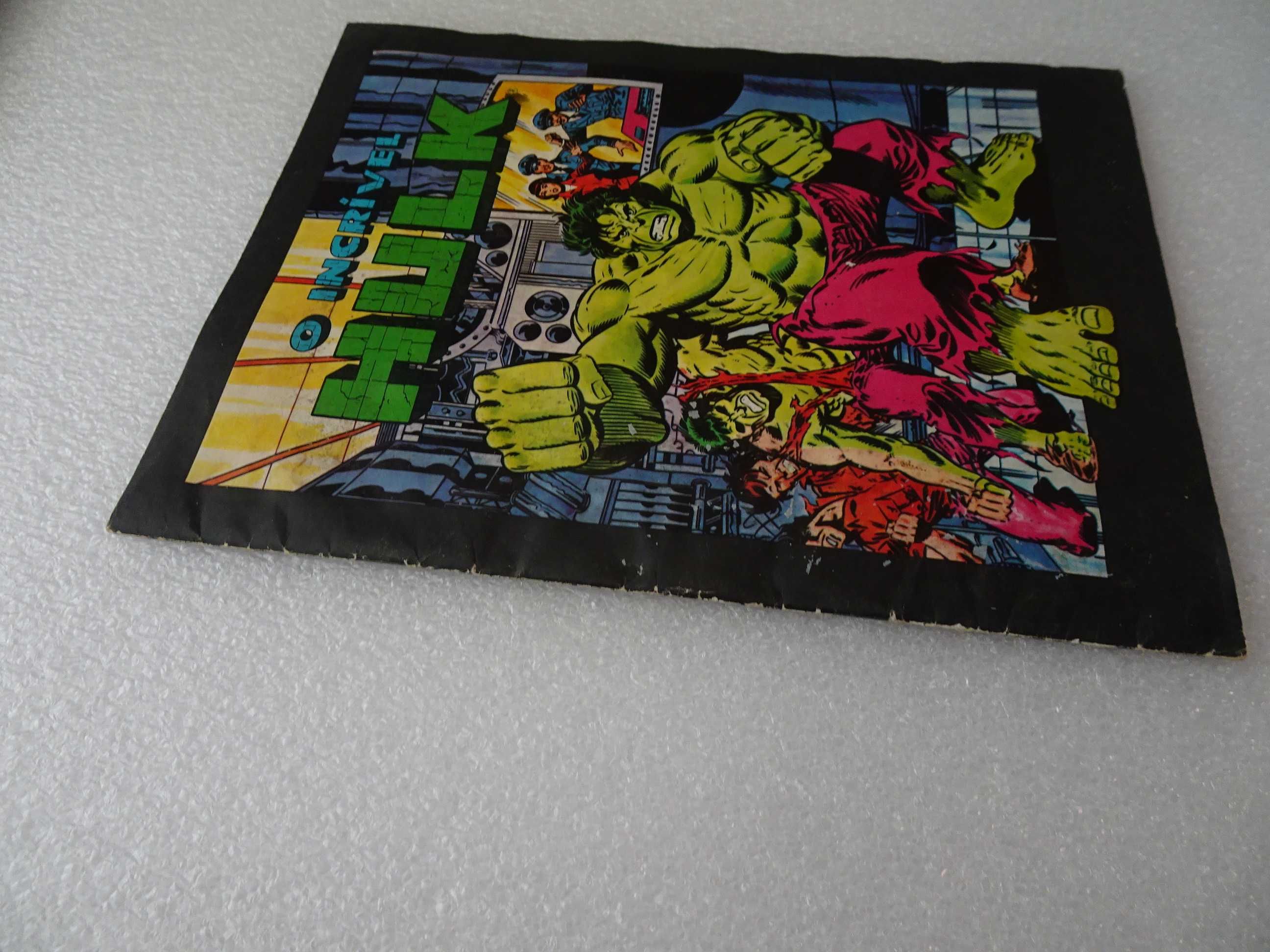 Caderneta de cromos vazia O Incrível Hulk Agência Portuguesa Revistas
