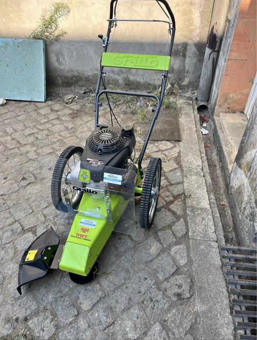 Roçadeira Grillo