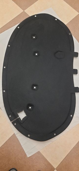 Шумотермоізоляція капота Volkswagen Passat B7