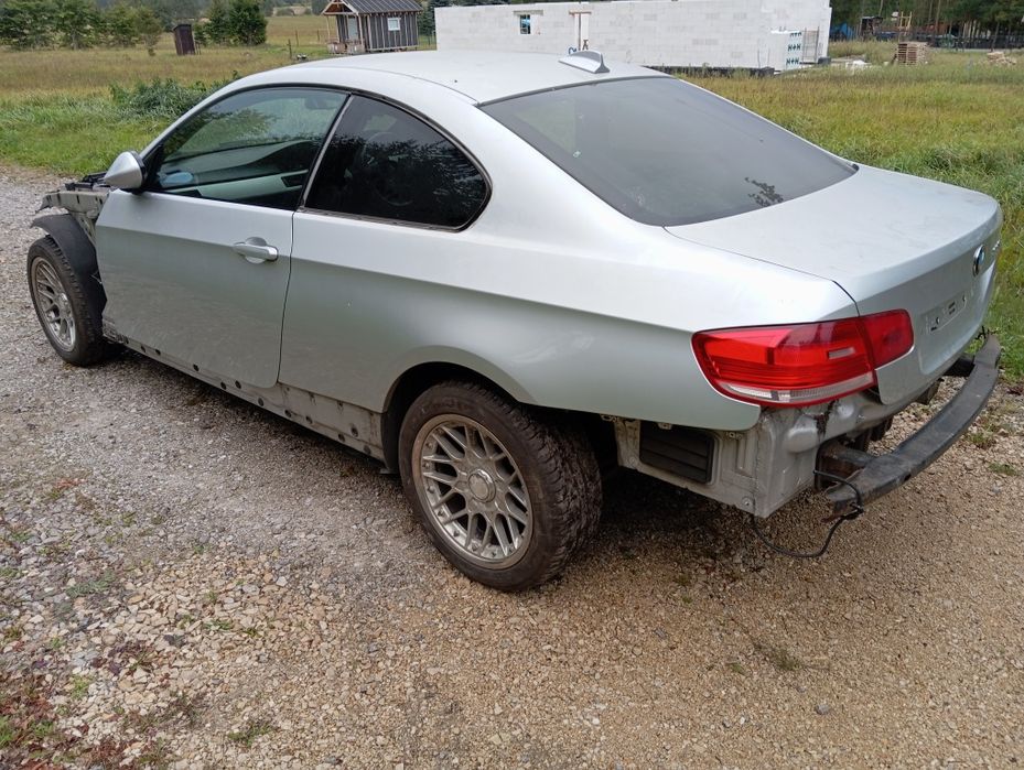 BMW e92 330i Anglik V5c baza Drift Kjs