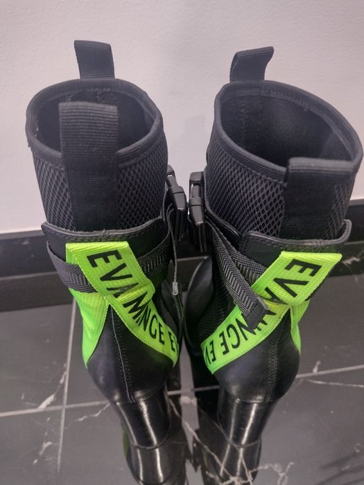 Botki damskie czarne Eva Minge rozmiar 39