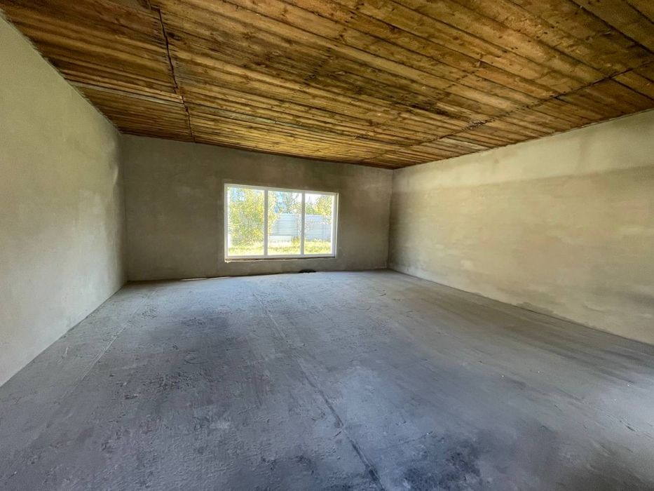 Окремостоячий цегляний будинок+, Вересневе