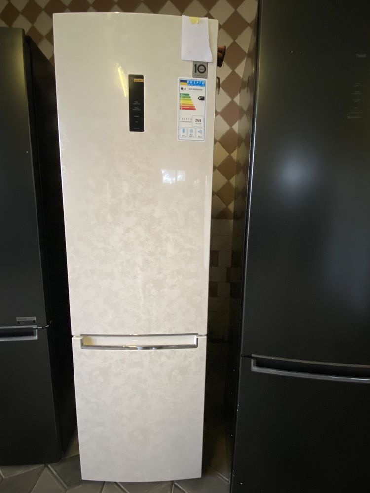 Новий Холодильник LG GW-B509SEKM