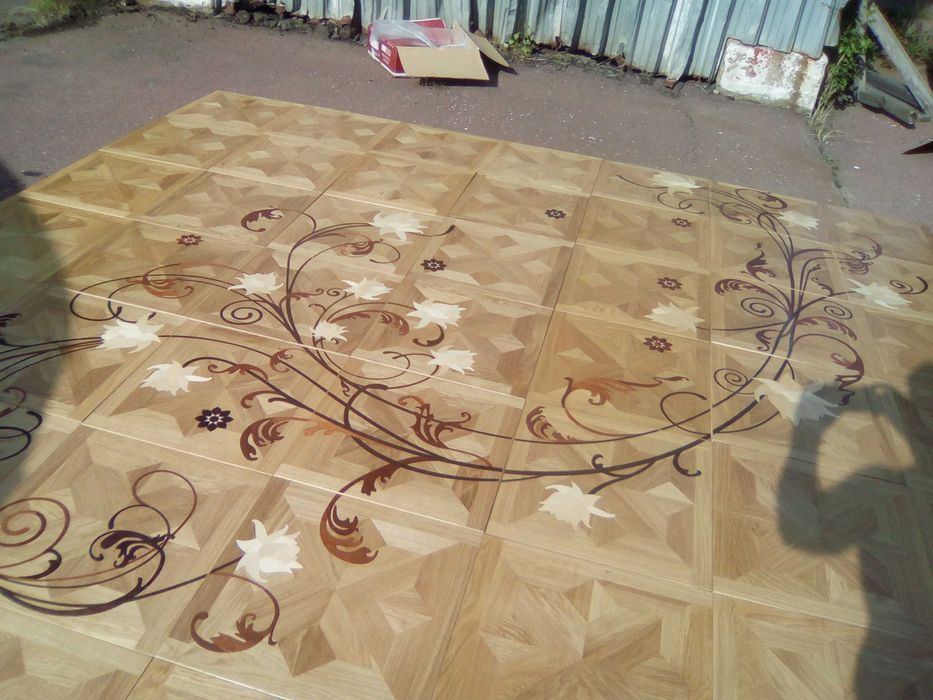 Паркет художественный геометрический, инкрустация в модульный паркет